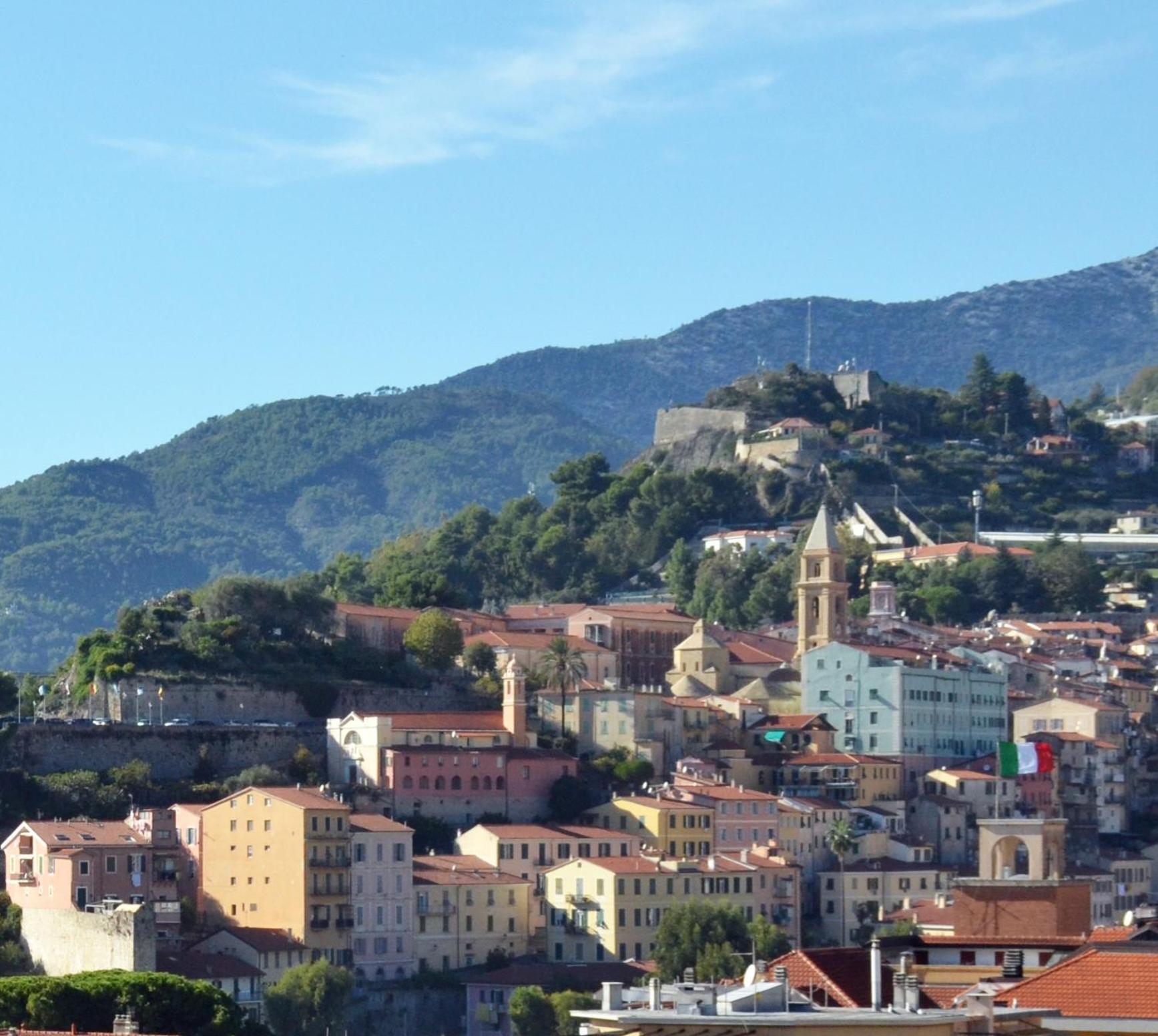 A Spasso Ventimiglia Exterior photo